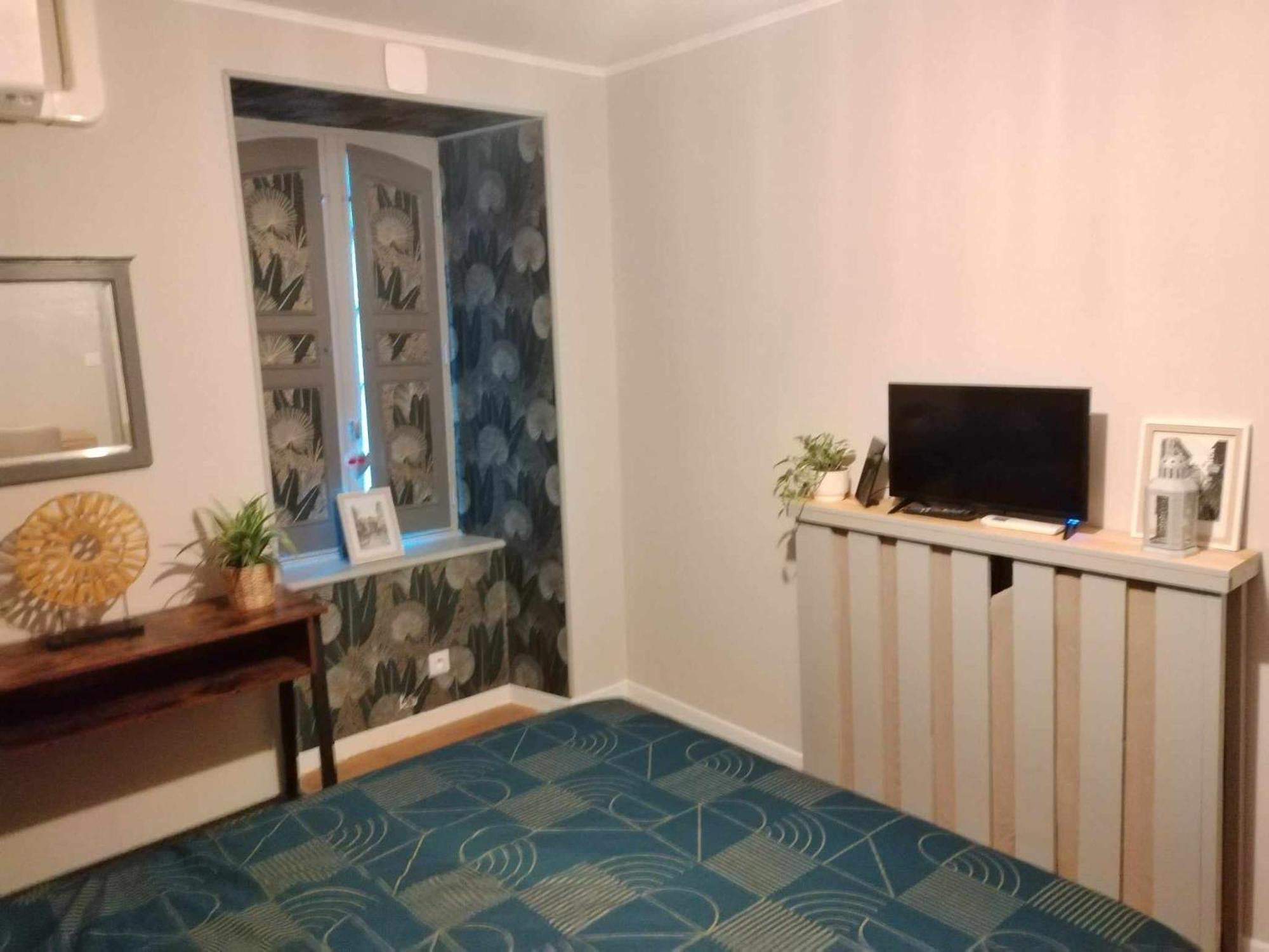 Chambre D'Hote Familiale De La Maison Bleue Lanvallay Экстерьер фото
