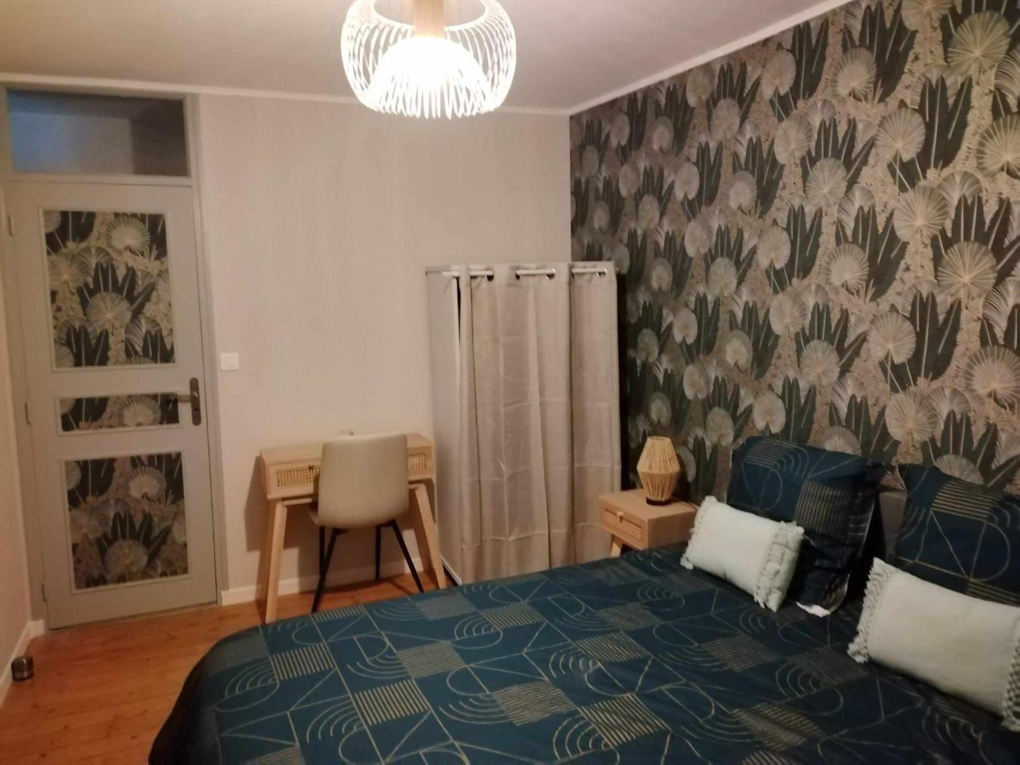 Chambre D'Hote Familiale De La Maison Bleue Lanvallay Экстерьер фото